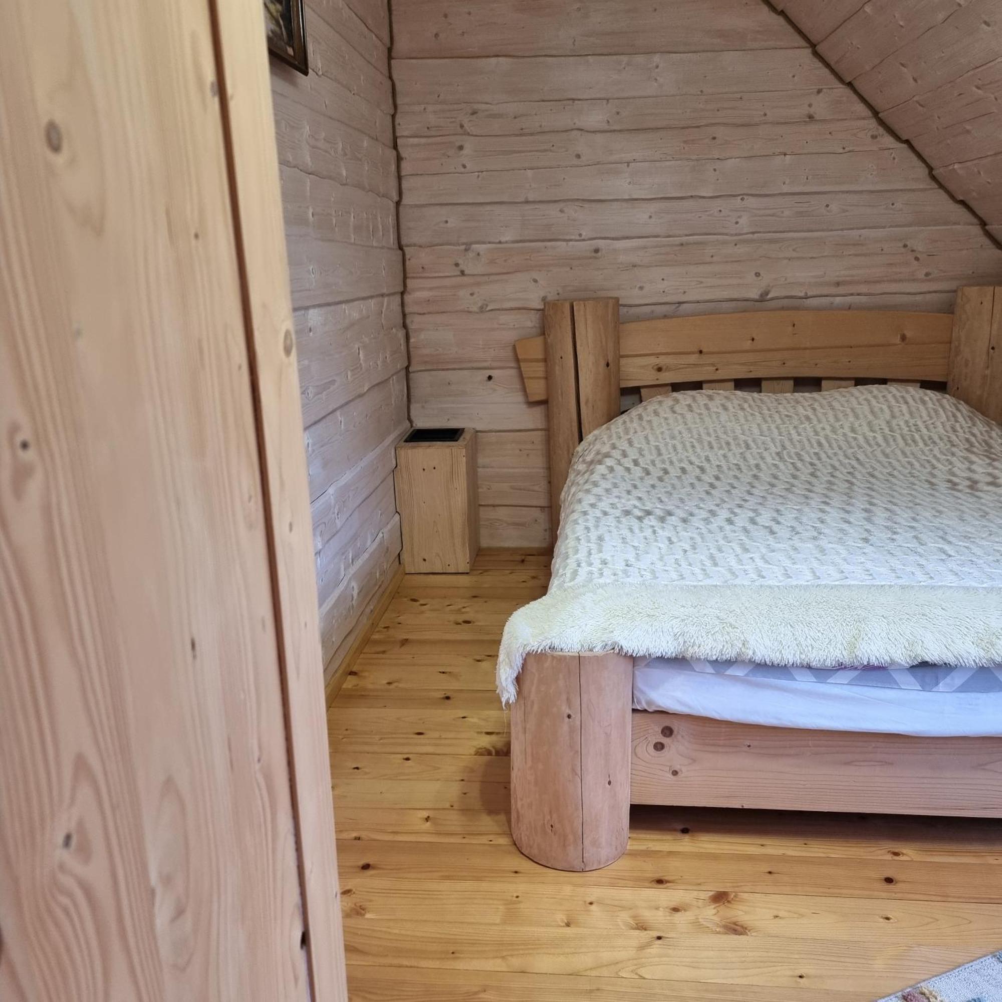 Ferienhaus Vysoka Brama дерев'яний будиночок з чаном Oriv